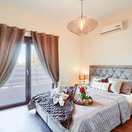 Alkistias & Konstantinos Villa Lachi Exterior photo